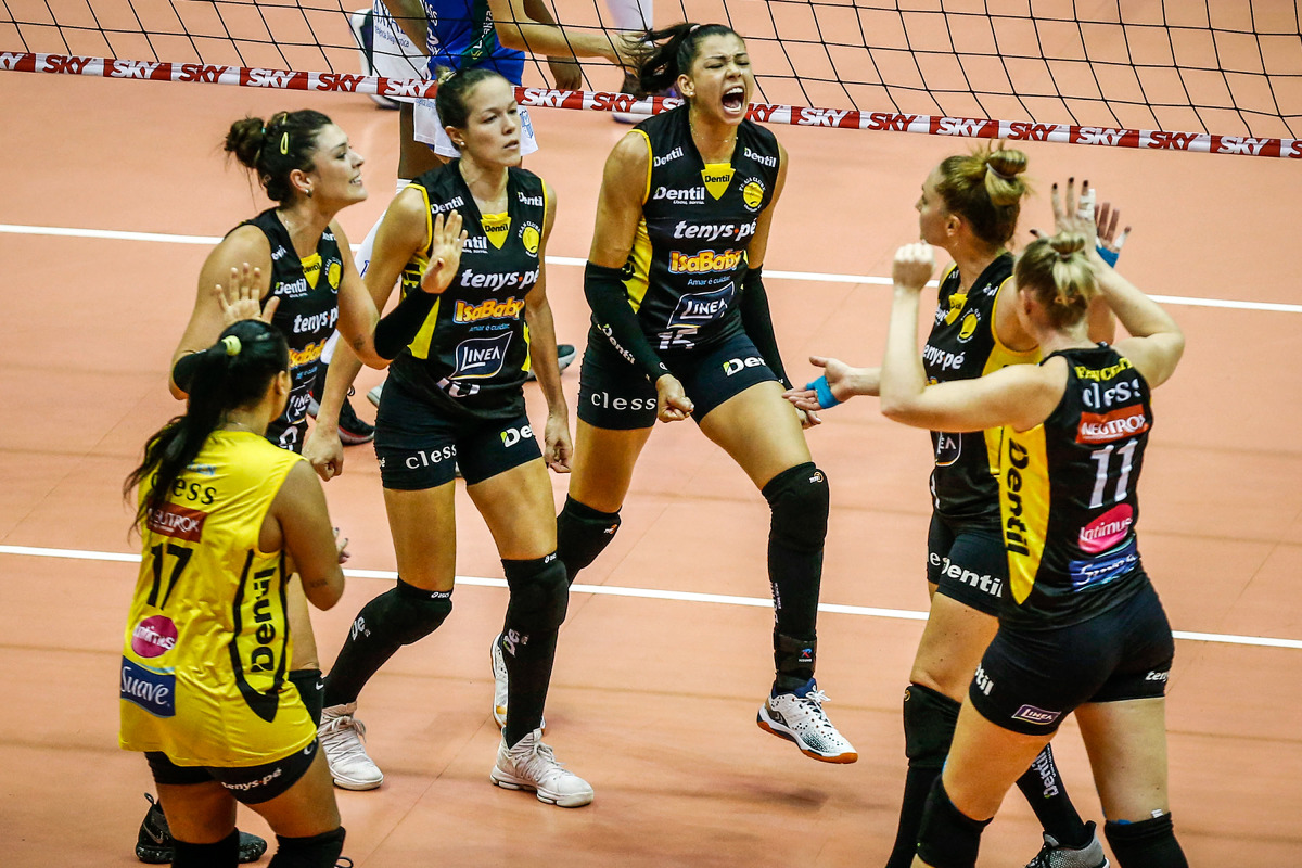https://cdn-voleidigital-cbv-1.yapoli.com/final_adulto_uberlandia_feminino_26042019_21.jpg