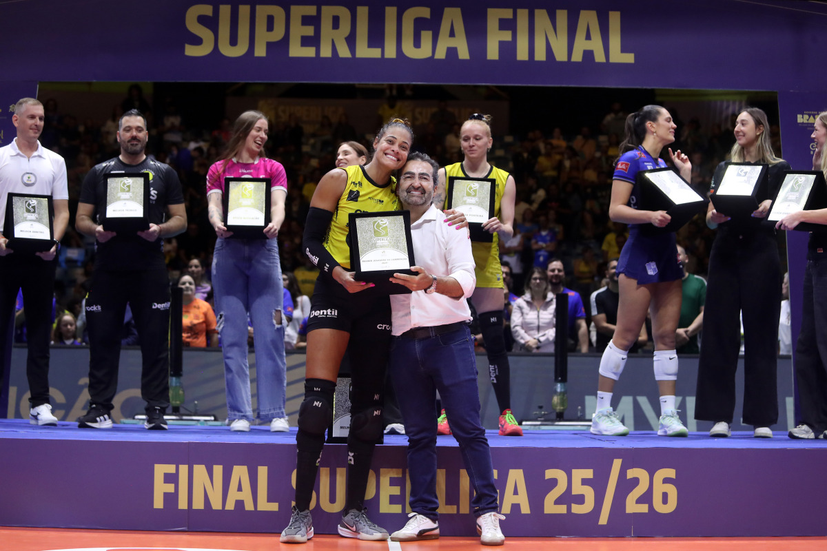 https://cdn-voleidigital-cbv-1.yapoli.com/final_da_superliga_feminina_2025_2026_superliga_feminina_final_adulto_feminino_sao_paulo_03052026_103.jpg