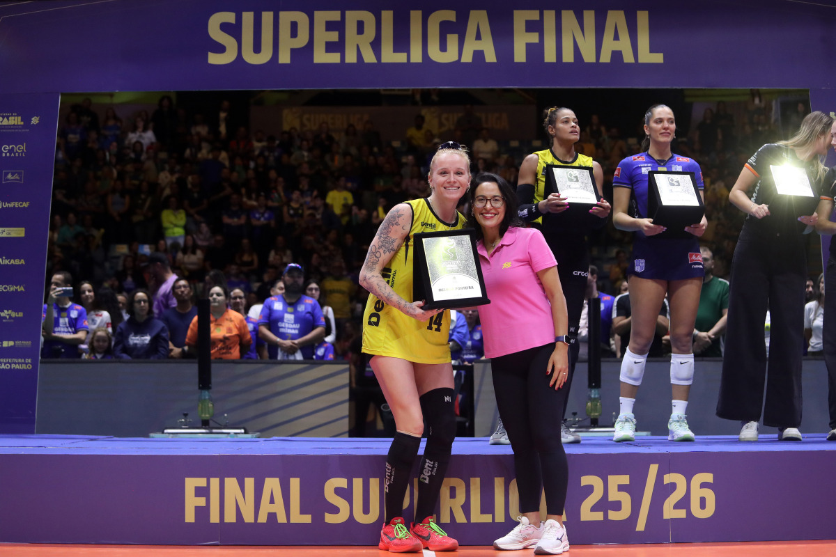 https://cdn-voleidigital-cbv-1.yapoli.com/final_da_superliga_feminina_2025_2026_superliga_feminina_final_adulto_feminino_sao_paulo_03052026_108.jpg