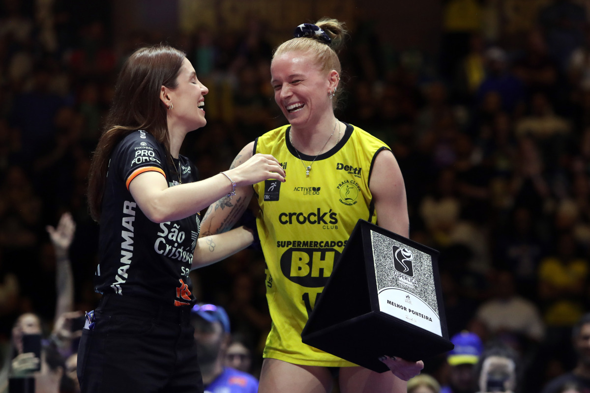 https://cdn-voleidigital-cbv-1.yapoli.com/final_da_superliga_feminina_2025_2026_superliga_feminina_final_adulto_feminino_sao_paulo_03052026_111.jpg