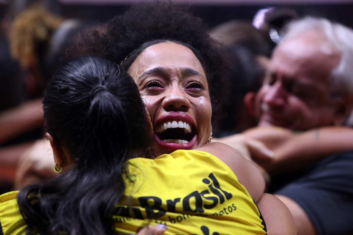 https://cdn-voleidigital-cbv-1.yapoli.com/final_da_superliga_feminina_2025_2026_superliga_feminina_final_adulto_feminino_sao_paulo_03052026_114.jpg