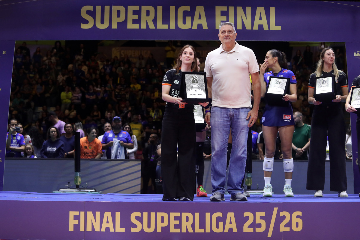 https://cdn-voleidigital-cbv-1.yapoli.com/final_da_superliga_feminina_2025_2026_superliga_feminina_final_adulto_feminino_sao_paulo_03052026_115.jpg