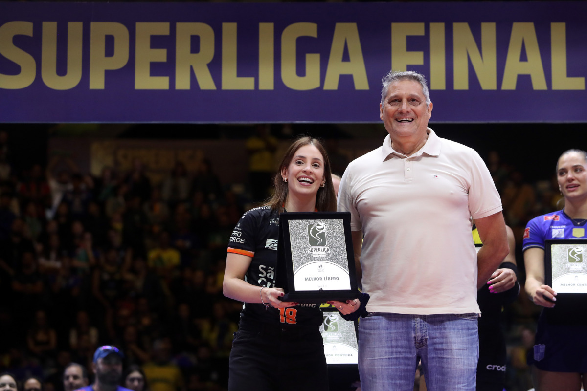 https://cdn-voleidigital-cbv-1.yapoli.com/final_da_superliga_feminina_2025_2026_superliga_feminina_final_adulto_feminino_sao_paulo_03052026_119.jpg