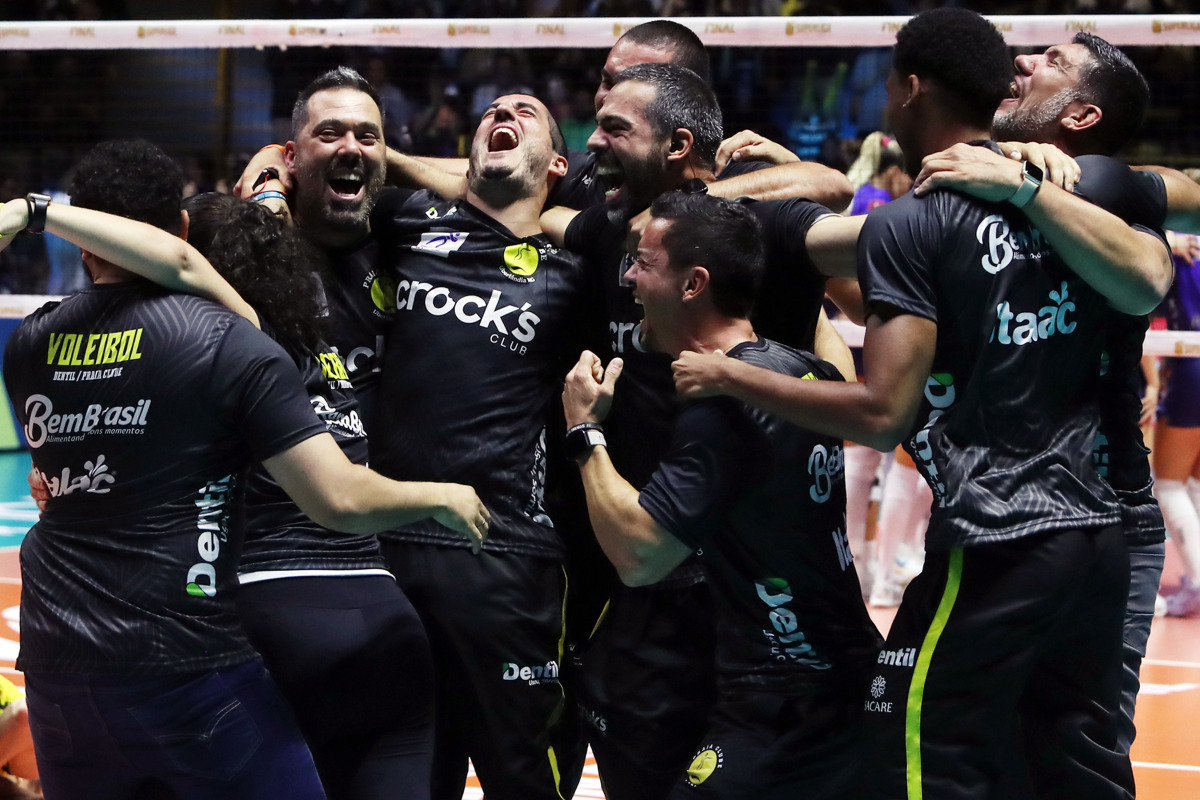 https://cdn-voleidigital-cbv-1.yapoli.com/final_da_superliga_feminina_2025_2026_superliga_feminina_final_adulto_feminino_sao_paulo_03052026_135.jpg