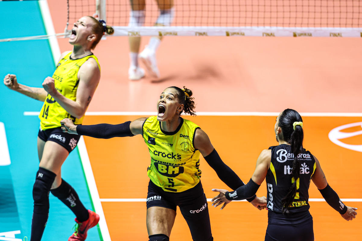 https://cdn-voleidigital-cbv-1.yapoli.com/final_da_superliga_feminina_2025_2026_superliga_feminina_final_adulto_feminino_sao_paulo_03052026_19.jpg