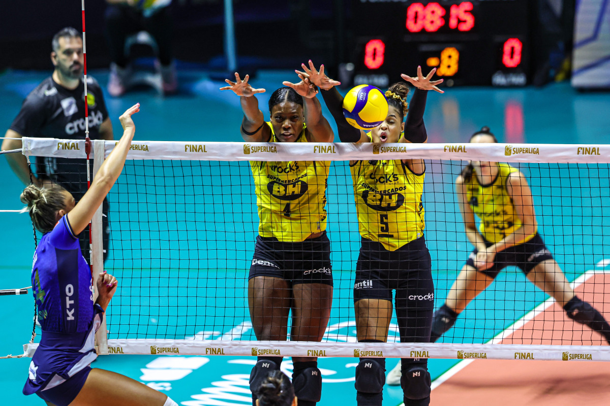 https://cdn-voleidigital-cbv-1.yapoli.com/final_da_superliga_feminina_2025_2026_superliga_feminina_final_adulto_feminino_sao_paulo_03052026_22.jpg
