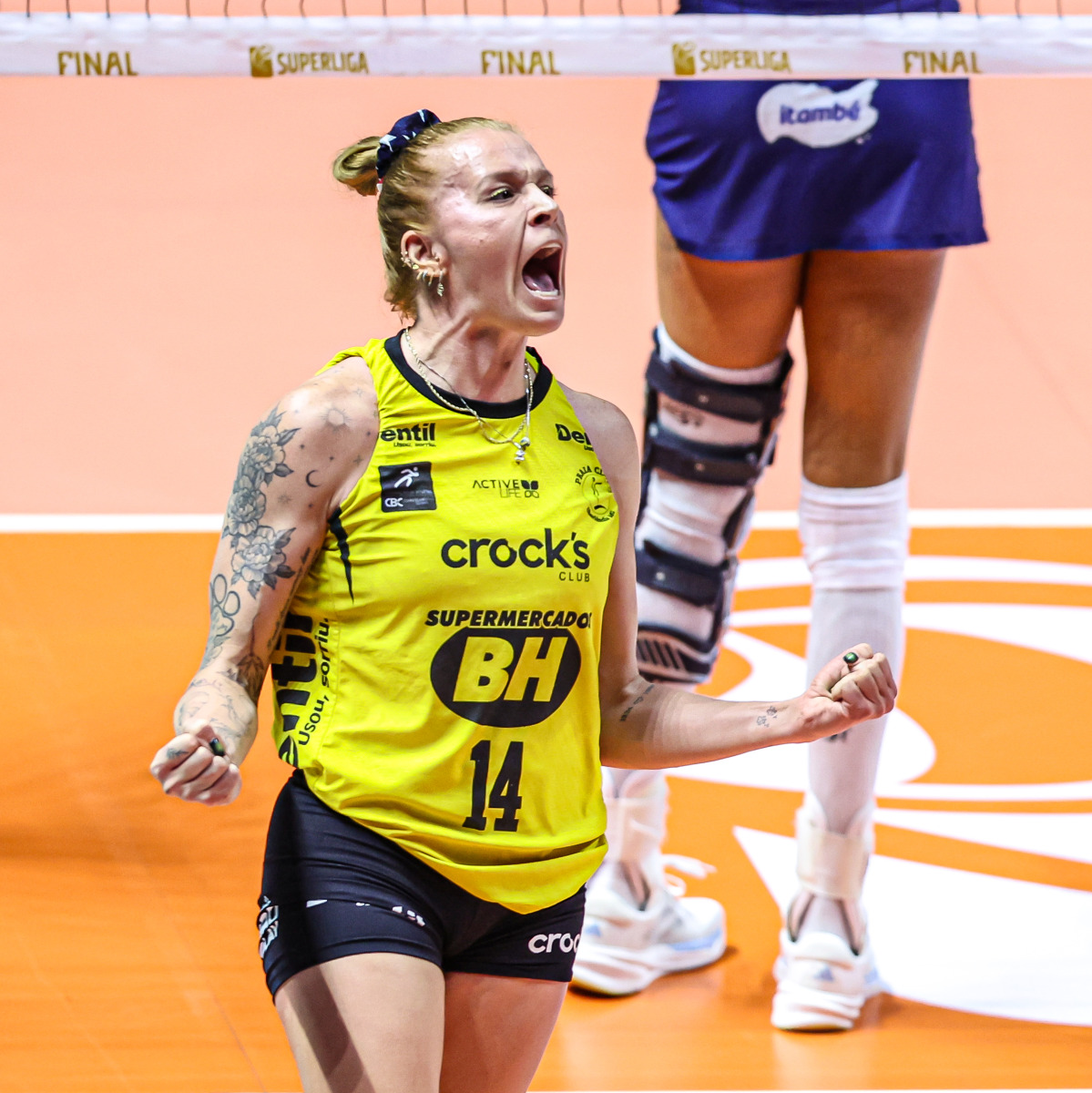 https://cdn-voleidigital-cbv-1.yapoli.com/final_da_superliga_feminina_2025_2026_superliga_feminina_final_adulto_feminino_sao_paulo_03052026_25.jpg