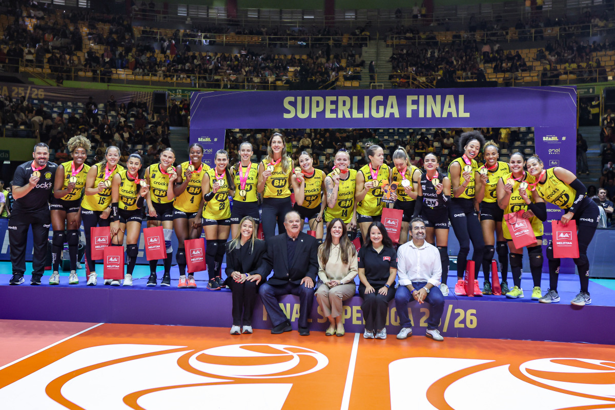 https://cdn-voleidigital-cbv-1.yapoli.com/final_da_superliga_feminina_2025_2026_superliga_feminina_final_adulto_feminino_sao_paulo_03052026_51.jpg