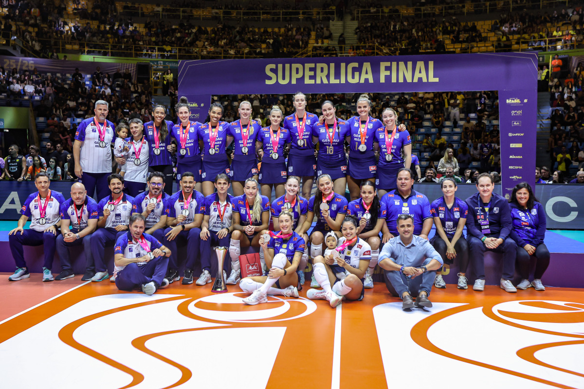 https://cdn-voleidigital-cbv-1.yapoli.com/final_da_superliga_feminina_2025_2026_superliga_feminina_final_adulto_feminino_sao_paulo_03052026_63.jpg