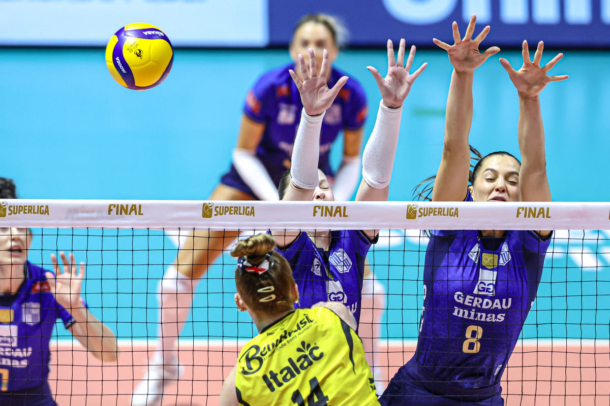 https://cdn-voleidigital-cbv-1.yapoli.com/final_da_superliga_feminina_2025_2026_superliga_feminina_final_adulto_feminino_sao_paulo_03052026_73.jpg