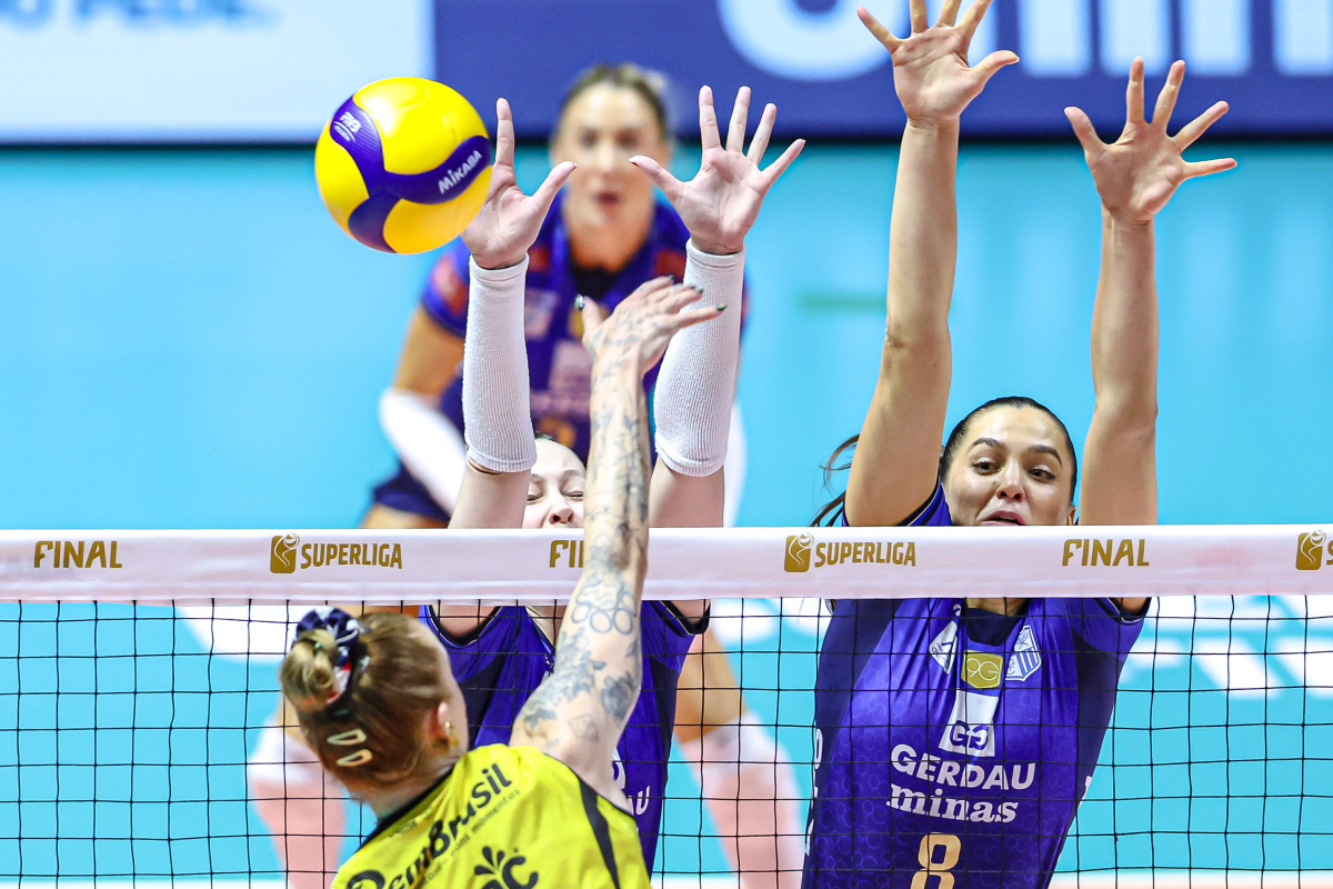 https://cdn-voleidigital-cbv-1.yapoli.com/final_da_superliga_feminina_2025_2026_superliga_feminina_final_adulto_feminino_sao_paulo_03052026_76.jpg