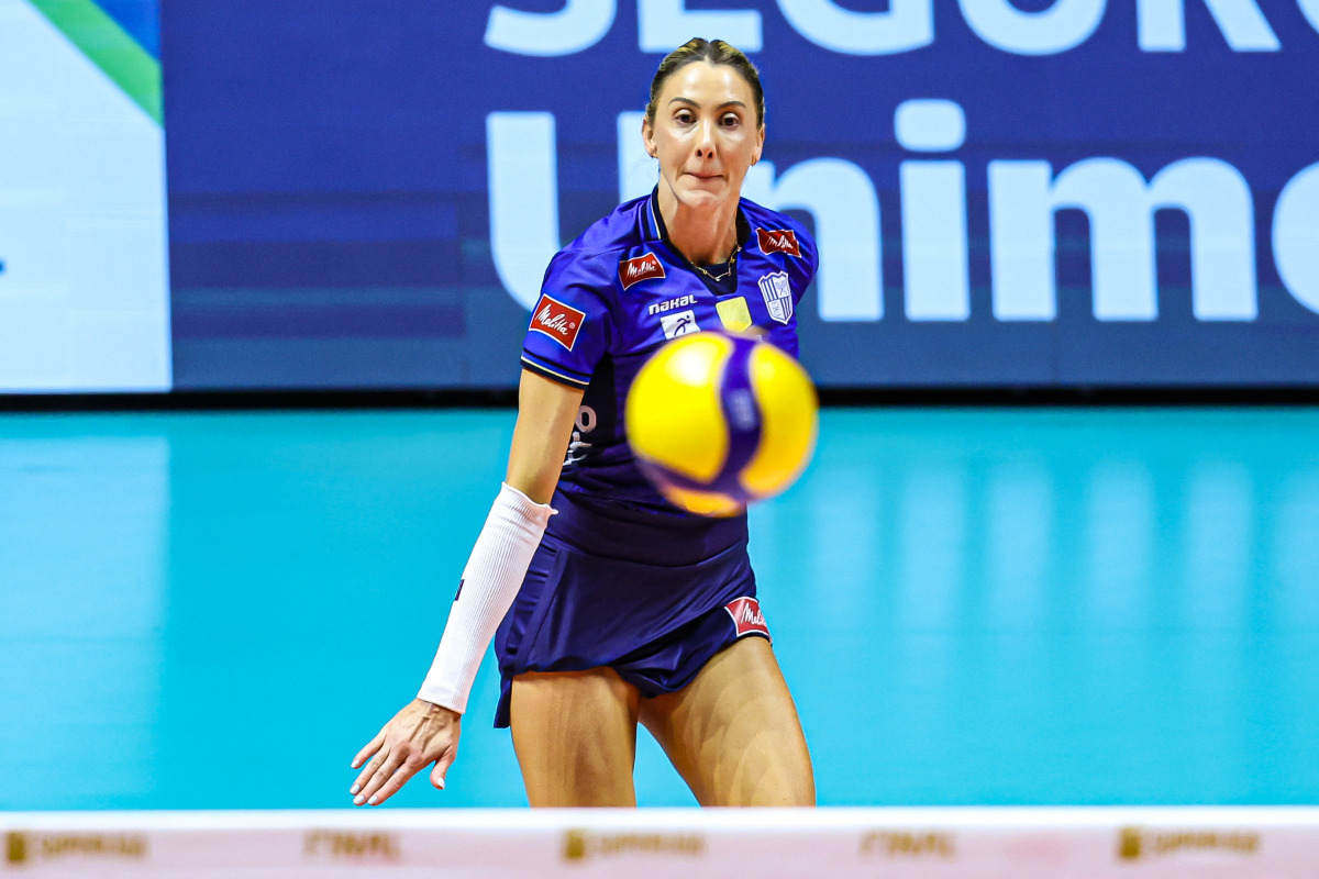 https://cdn-voleidigital-cbv-1.yapoli.com/final_da_superliga_feminina_2025_2026_superliga_feminina_final_adulto_feminino_sao_paulo_03052026_77.jpg