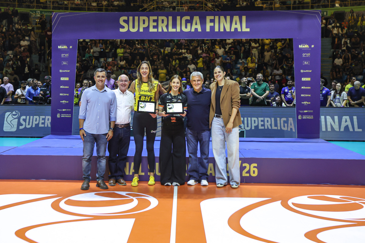 https://cdn-voleidigital-cbv-1.yapoli.com/final_da_superliga_feminina_2025_2026_superliga_feminina_final_adulto_feminino_sao_paulo_03052026_91.jpg