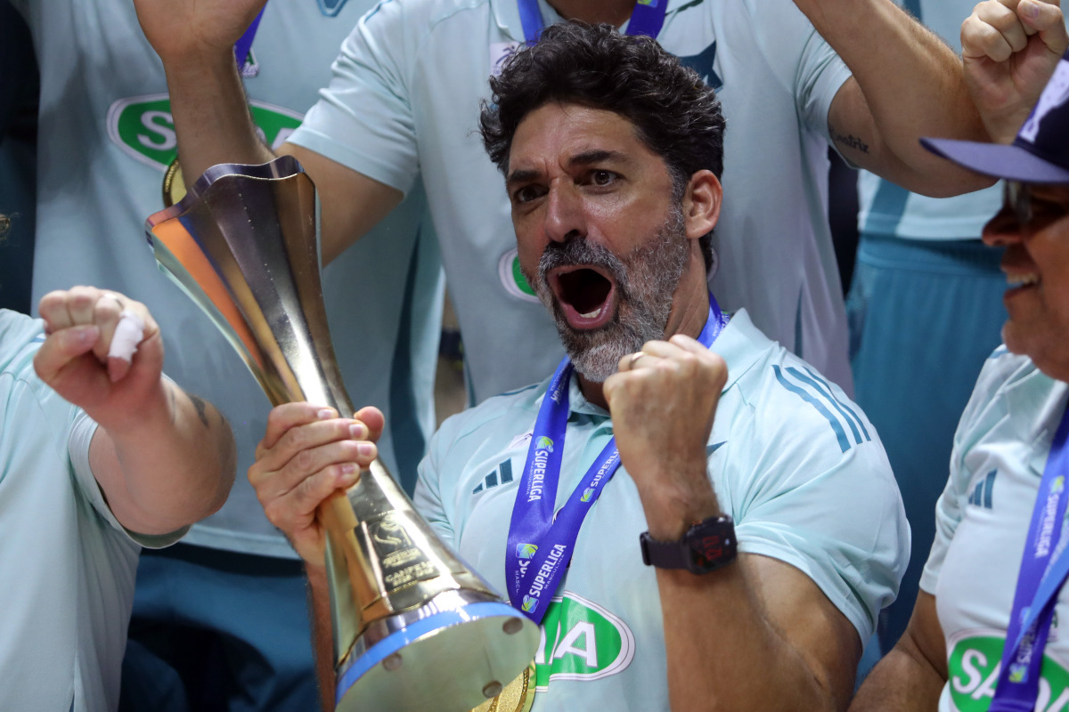 https://cdn-voleidigital-cbv-1.yapoli.com/final_superliga_masculina_sada_cruzeiro_x_volei_renata_superliga_masculina_nao_possui_adulto_masculino_sao_paulo_10052026_106.jpg