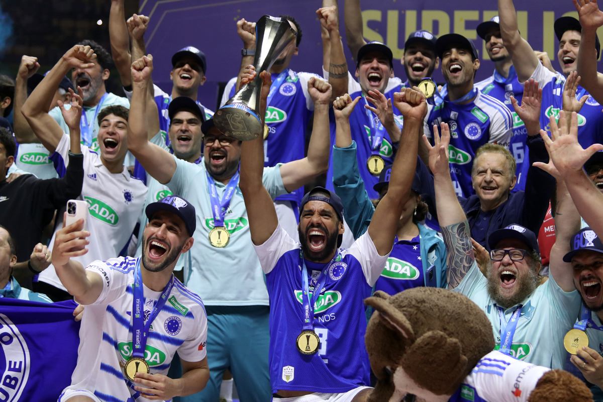 https://cdn-voleidigital-cbv-1.yapoli.com/final_superliga_masculina_sada_cruzeiro_x_volei_renata_superliga_masculina_nao_possui_adulto_masculino_sao_paulo_10052026_126.jpg