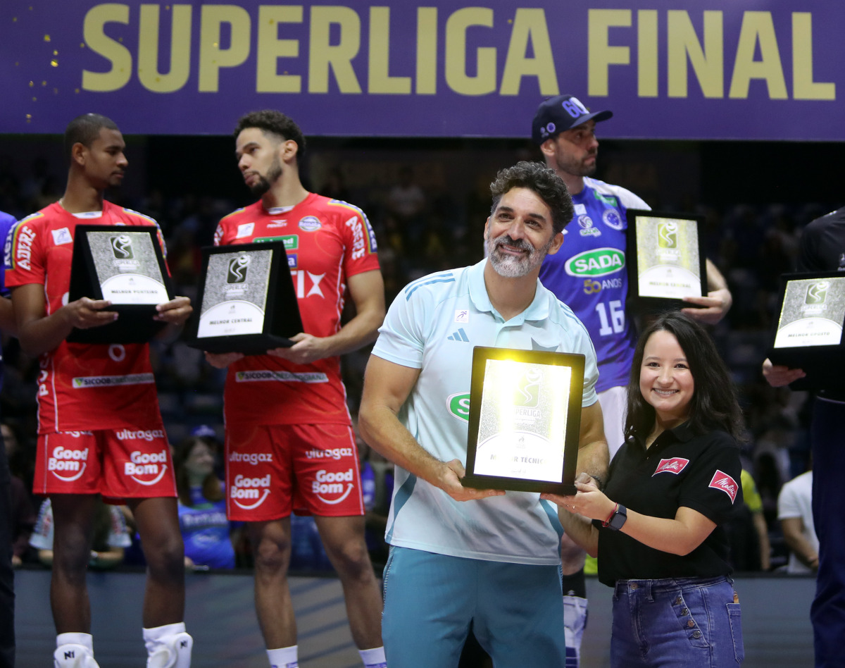 https://cdn-voleidigital-cbv-1.yapoli.com/final_superliga_masculina_sada_cruzeiro_x_volei_renata_superliga_masculina_nao_possui_adulto_masculino_sao_paulo_10052026_128.jpg