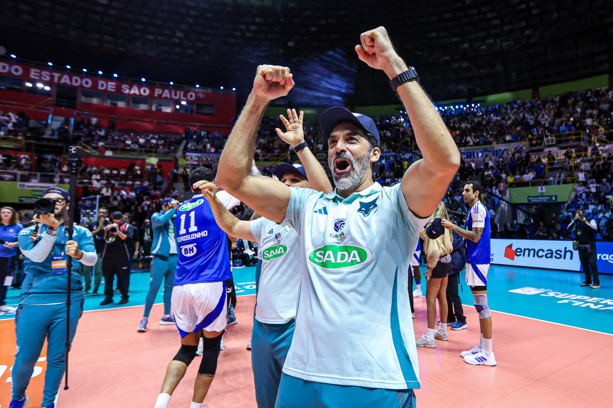 https://cdn-voleidigital-cbv-1.yapoli.com/final_superliga_masculina_sada_cruzeiro_x_volei_renata_superliga_masculina_nao_possui_adulto_masculino_sao_paulo_10052026_73.jpg