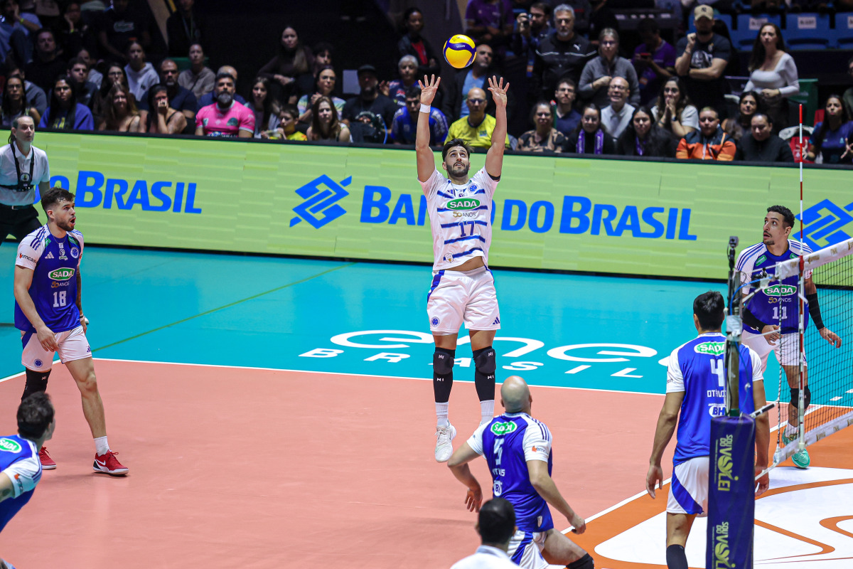 https://cdn-voleidigital-cbv-1.yapoli.com/final_superliga_masculina_sada_cruzeiro_x_volei_renata_superliga_masculina_nao_possui_adulto_masculino_sao_paulo_10052026_74.jpg