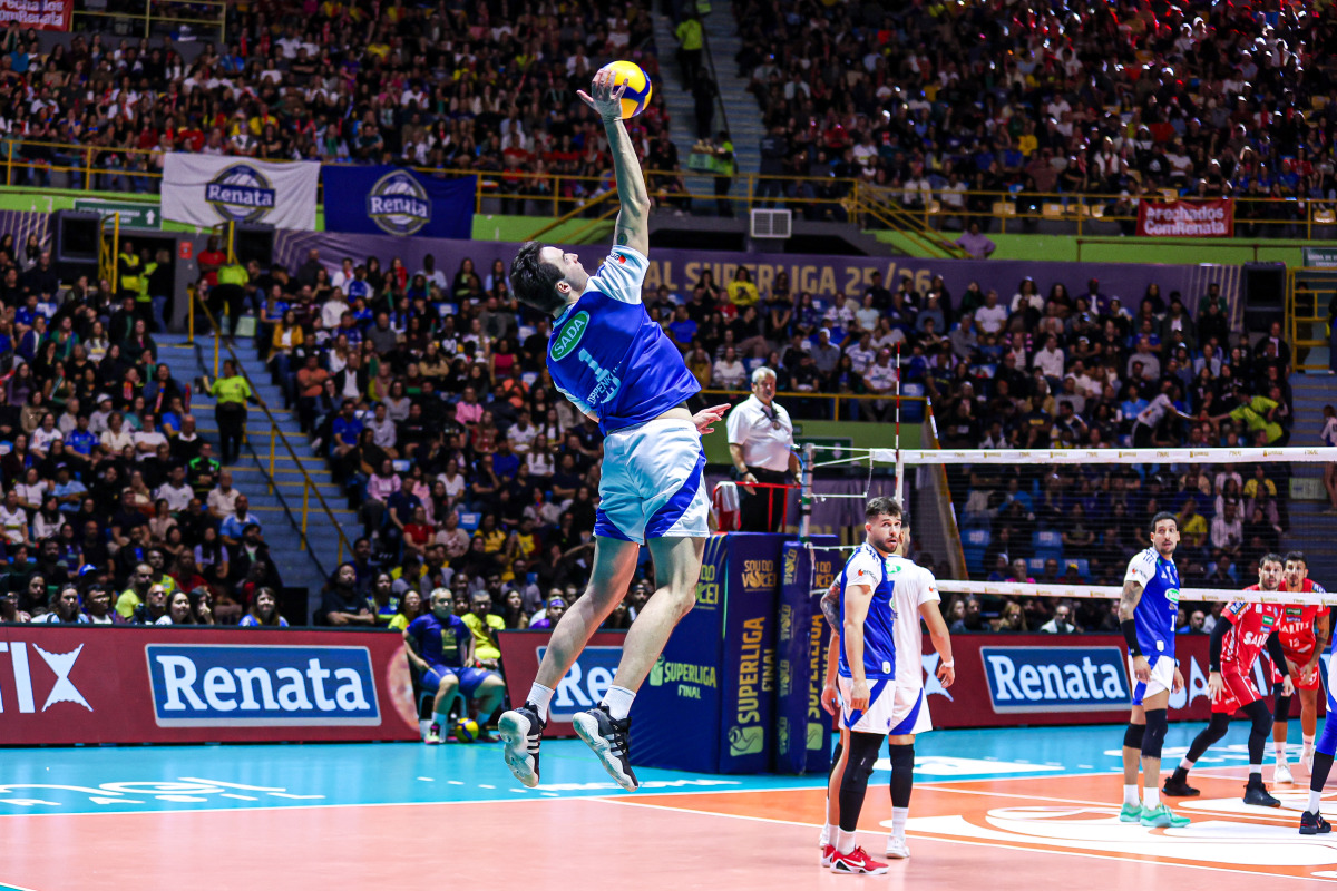 https://cdn-voleidigital-cbv-1.yapoli.com/final_superliga_masculina_sada_cruzeiro_x_volei_renata_superliga_masculina_nao_possui_adulto_masculino_sao_paulo_10052026_82.jpg