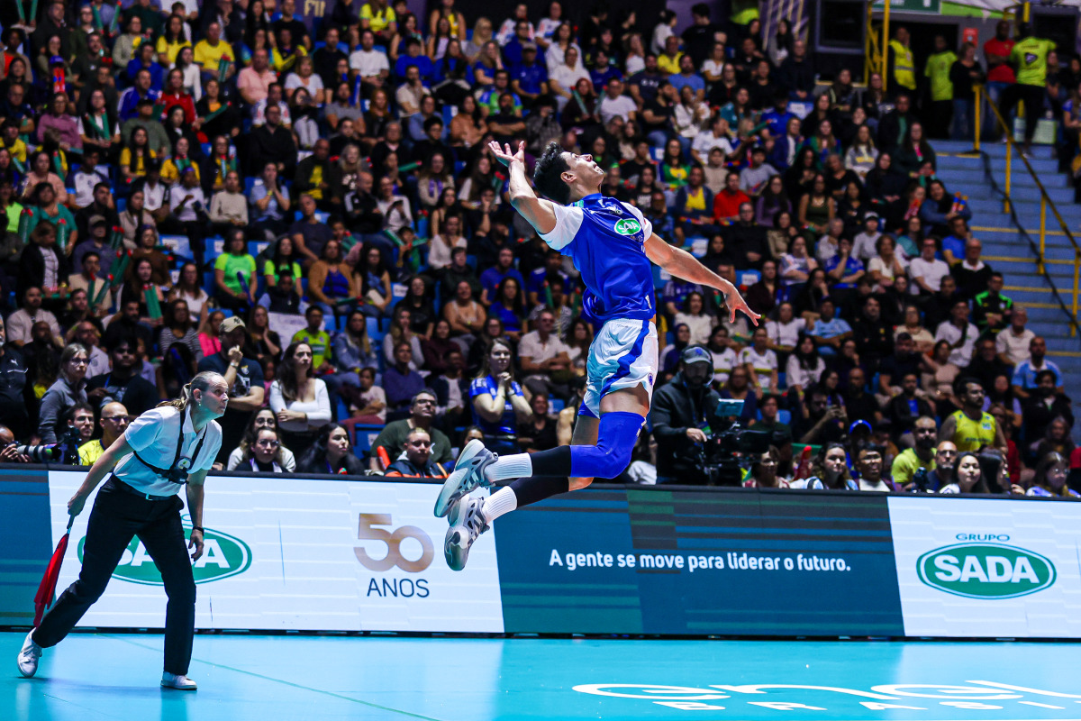 https://cdn-voleidigital-cbv-1.yapoli.com/final_superliga_masculina_sada_cruzeiro_x_volei_renata_superliga_masculina_nao_possui_adulto_masculino_sao_paulo_10052026_88.jpg