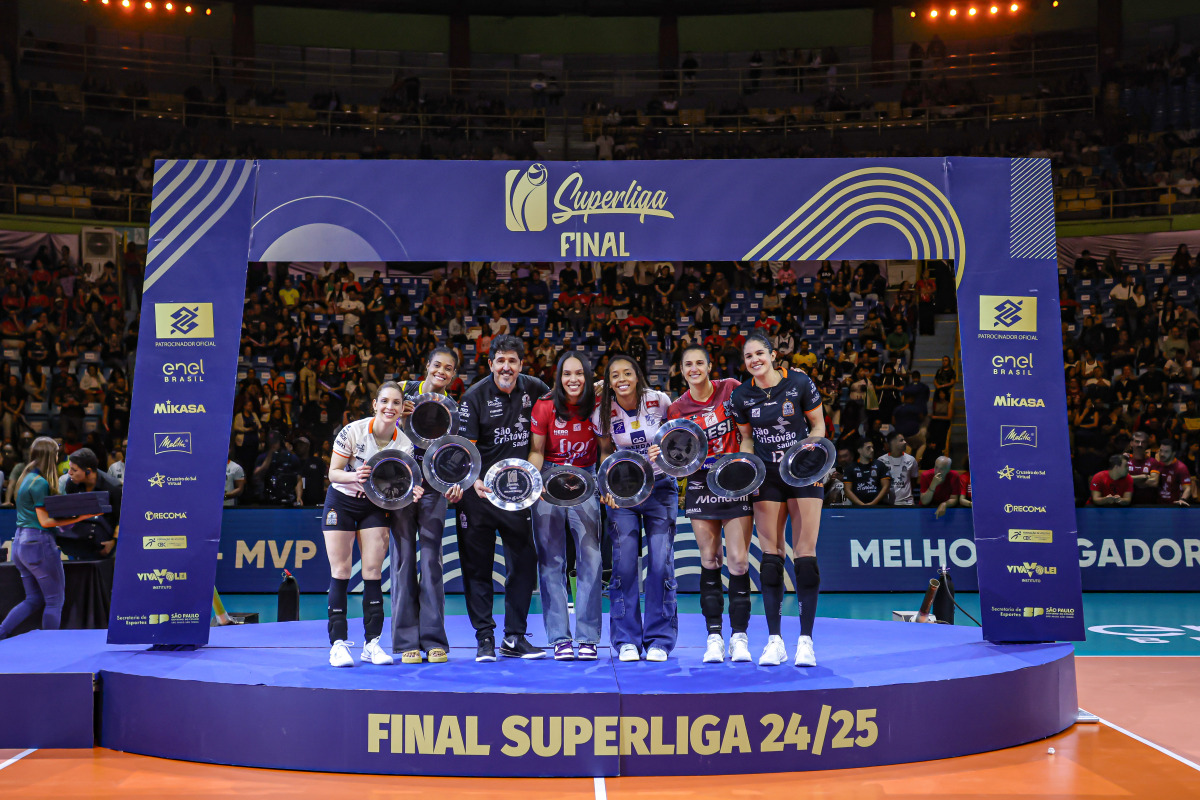 https://cdn-voleidigital-cbv-1.yapoli.com/superliga_feminina_2025_final_superliga_feminina_final_adulto_feminino_sao_paulo_01052025_43.jpg