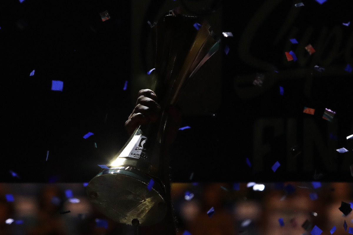 https://cdn-voleidigital-cbv-1.yapoli.com/superliga_masculina_2025_final_superliga_masculina_final_adulto_masculino_sao_paulo_04052025_138.jpg