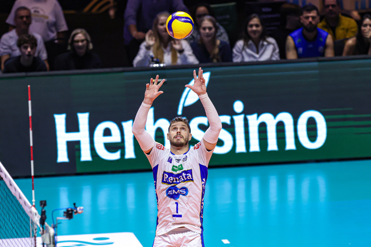 https://cdn-voleidigital-cbv-1.yapoli.com/superliga_masculina_2025_final_superliga_masculina_final_adulto_masculino_sao_paulo_04052025_143.jpg