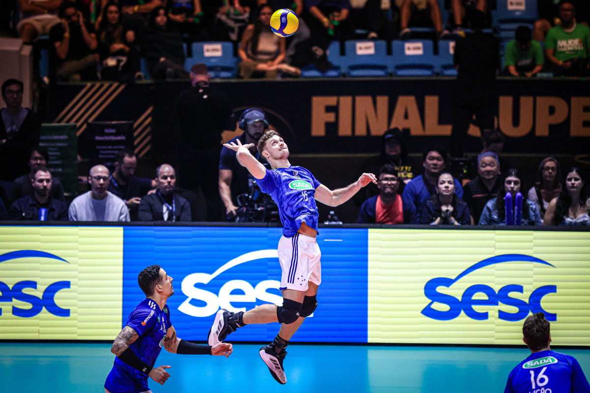 https://cdn-voleidigital-cbv-1.yapoli.com/superliga_masculina_2025_final_superliga_masculina_final_adulto_masculino_sao_paulo_04052025_29.jpg