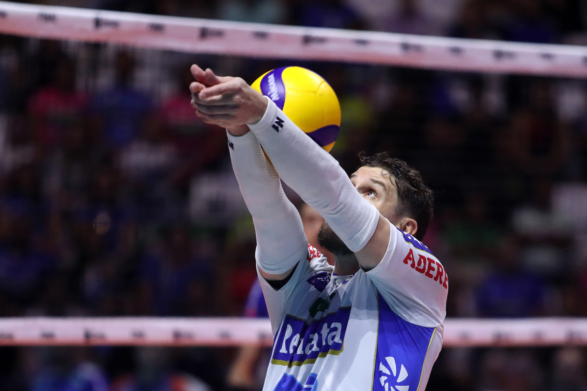 https://cdn-voleidigital-cbv-1.yapoli.com/superliga_masculina_2025_final_superliga_masculina_final_adulto_masculino_sao_paulo_04052025_36.jpg