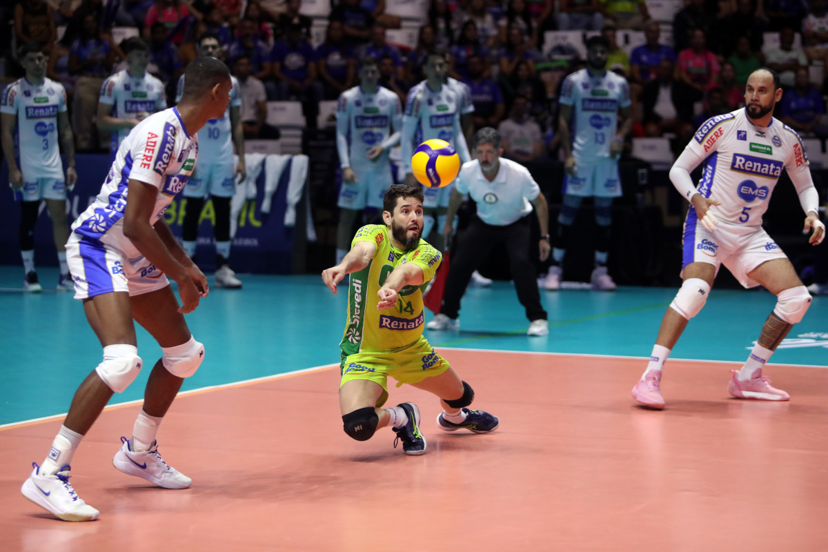 https://cdn-voleidigital-cbv-1.yapoli.com/superliga_masculina_2025_final_superliga_masculina_final_adulto_masculino_sao_paulo_04052025_41.jpg
