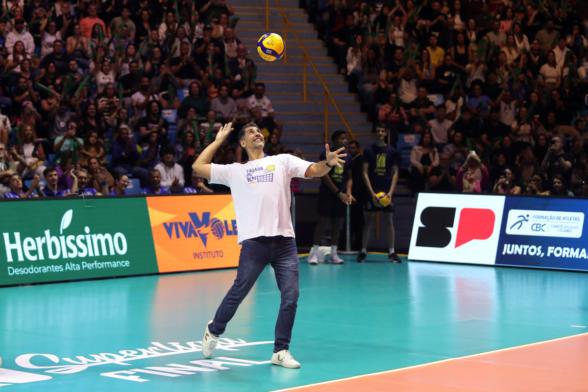 https://cdn-voleidigital-cbv-1.yapoli.com/superliga_masculina_2025_final_superliga_masculina_final_adulto_masculino_sao_paulo_04052025_48.jpg
