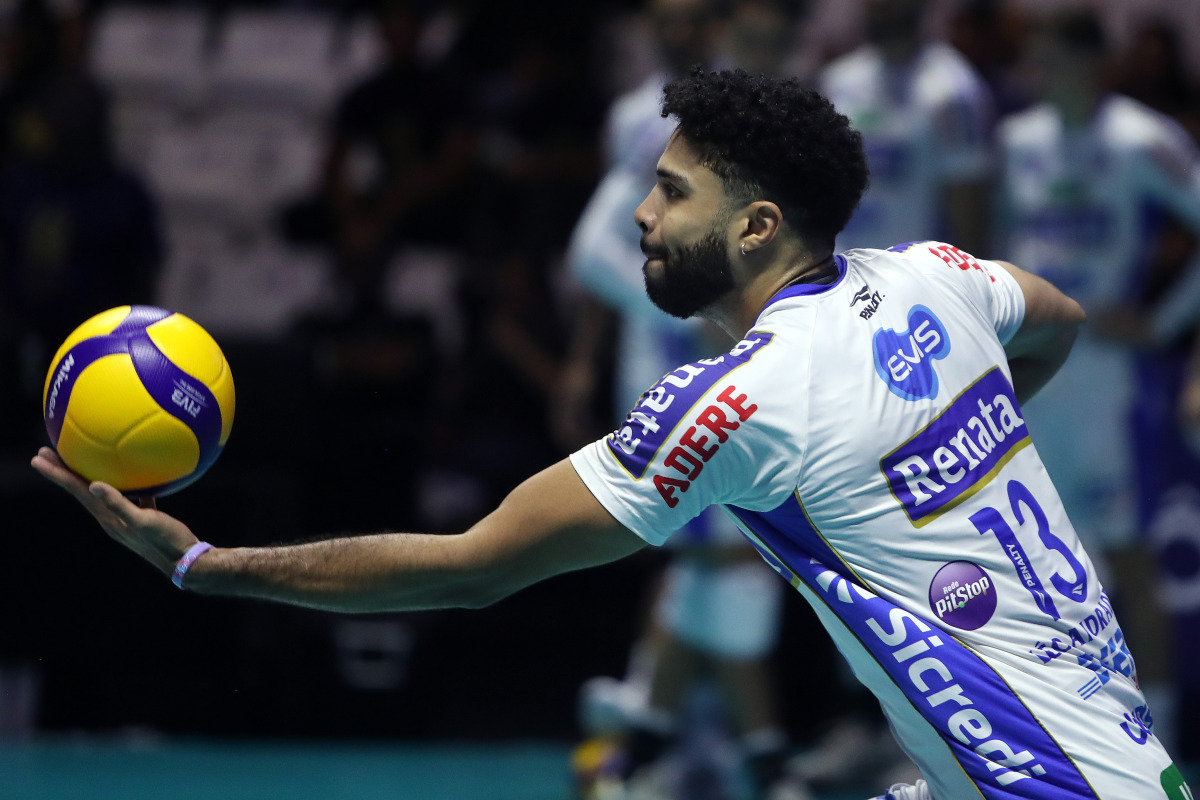 https://cdn-voleidigital-cbv-1.yapoli.com/superliga_masculina_2025_final_superliga_masculina_final_adulto_masculino_sao_paulo_04052025_60.jpg