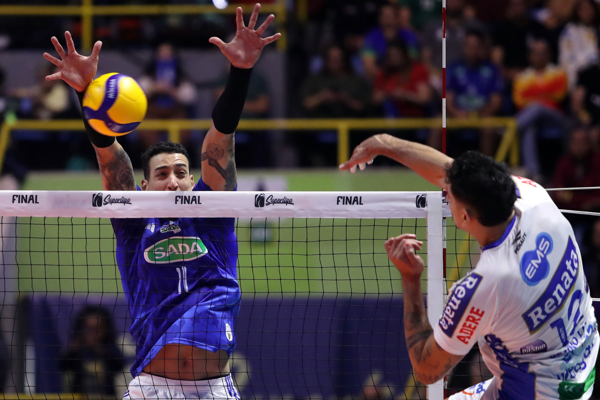 https://cdn-voleidigital-cbv-1.yapoli.com/superliga_masculina_2025_final_superliga_masculina_final_adulto_masculino_sao_paulo_04052025_69.jpg