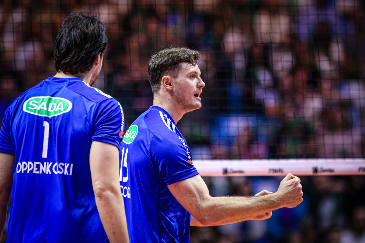 https://cdn-voleidigital-cbv-1.yapoli.com/superliga_masculina_2025_final_superliga_masculina_final_adulto_masculino_sao_paulo_04052025_85.jpg
